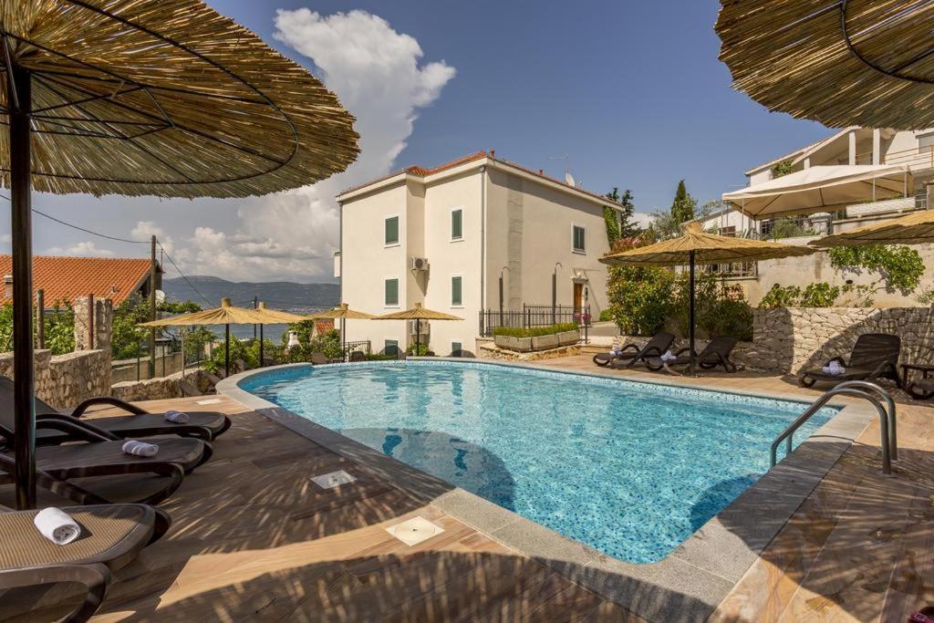 Apartment Livia Slatine Dış mekan fotoğraf