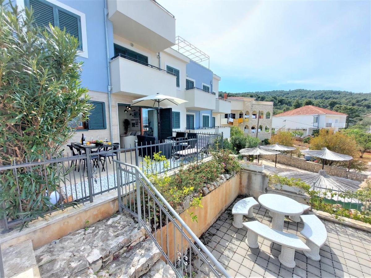 Apartment Livia Slatine Dış mekan fotoğraf